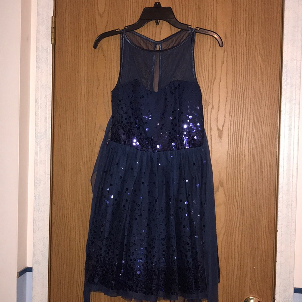 Navy blue sequin dress good for party orhomecoming